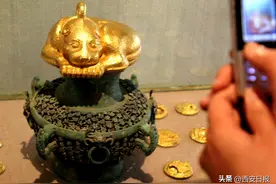 这件腹有重金的铜壶是“装着国宝的国宝”图片