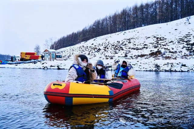 一座3万人口的小城，一年涌入600万游客！凭什么？