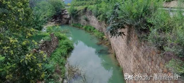 网友：这里太美了，简直是太原版“九寨沟”！