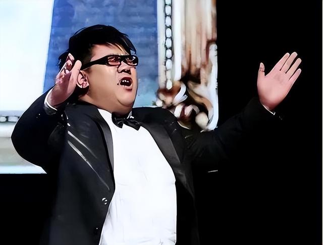 善恶终有报！狂妄自大的“盲人”歌手杨光，终究付出了惨痛代价！