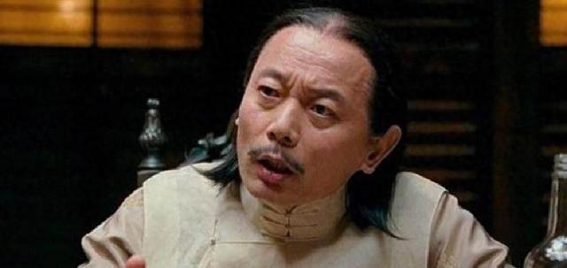 当权者手越伸越长，都管到老百姓家里了，很多人还为他们叫好！
