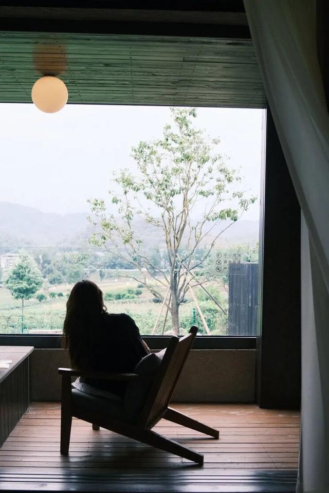 秋崃 | 深秋微凉，正好躲进邛崃山里泡个汤！