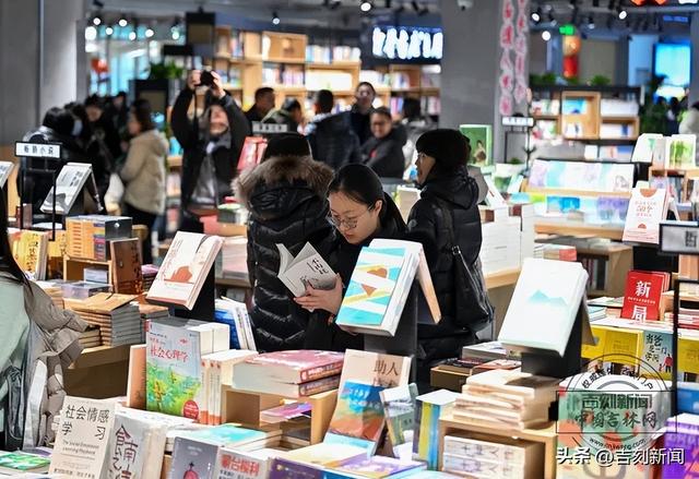来了！来了！长春新地标“这有书”开业啦！