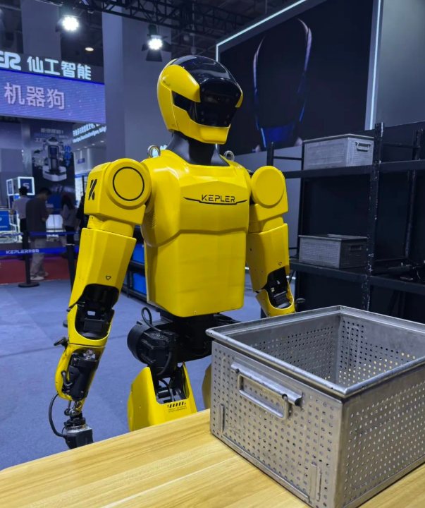 居民投票命名机器人！美国桑福德创新实践，科技融入民生