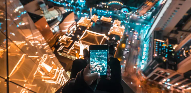 为啥很多APP额外搞一个极速版给用户送钱？背后流量密码你想不到