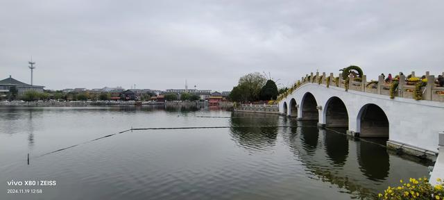 龙亭：七十二级台阶上的古今叠影