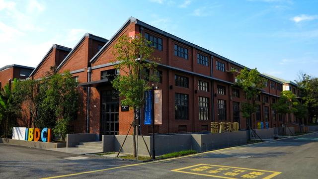 盛泽镇：吴江第一镇，中国百强镇前十，城建规模超过60%以上县城