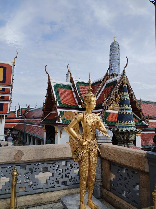 曼谷大皇宫：被鎏金与佛韵裹住的午后