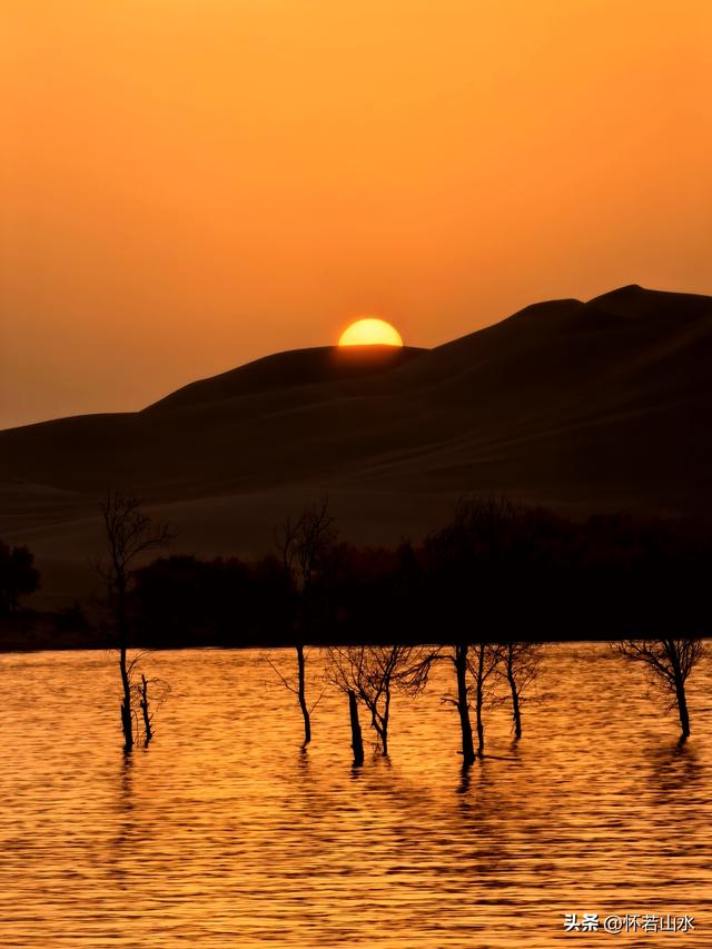 2025环南疆沙漠铁路背包自由行日记(8)——游览葫芦岛和塔塔秘境