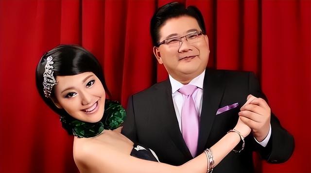 讨好大佬，陪睡上位，遭央视“开除”，她身上的标签哪个才是真的