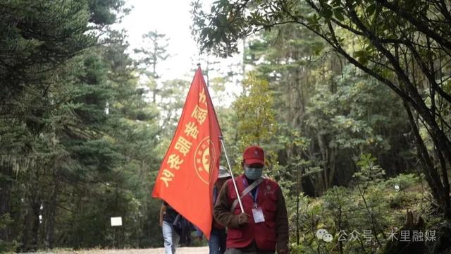 守护在光影背后：转山转海节的暖心保障