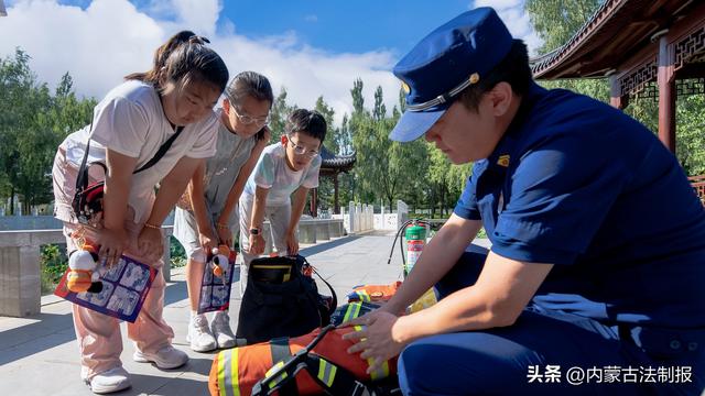 “消防+旅游”： 景区里的别样安全风景线