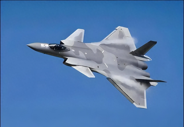 战争一旦爆发，中国的3000架飞机根本上不了场？俄专家讲出真相