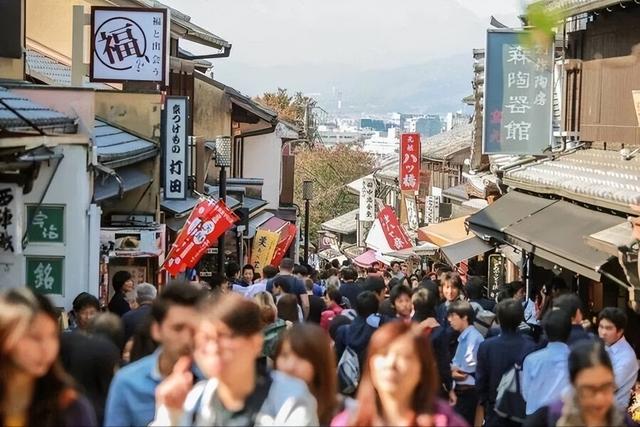 不敢相信！中国游客的日本住宿预订量，在春节期间同比增加六成
