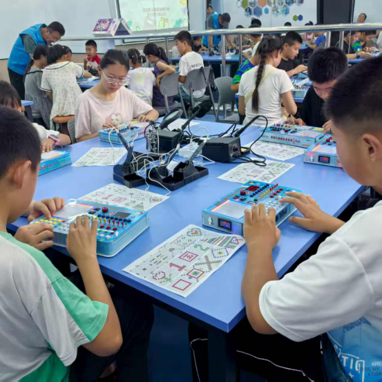 西夏区暑期科普活动精彩纷呈 点燃青少年科学梦想