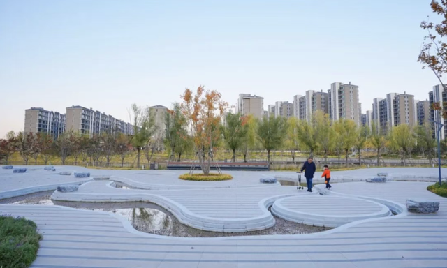 海淀“阿那亚”藏不住了！“白沙滩”成新晋热门打卡地