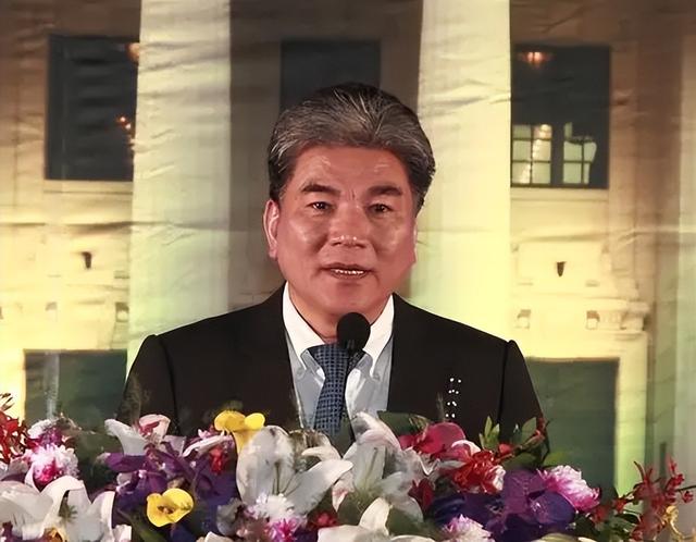 相差6293票，岛内罢免结果出炉，朱立伦全力催票，赖清德高兴太早