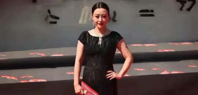 中国最丰满的6位女星，美的各有千秋，她们的身材也太犯规了！