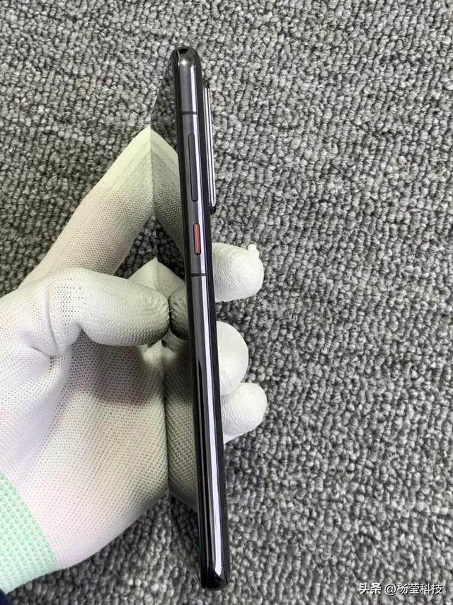 小屏旗舰手感封神！麒麟990成备用机首选