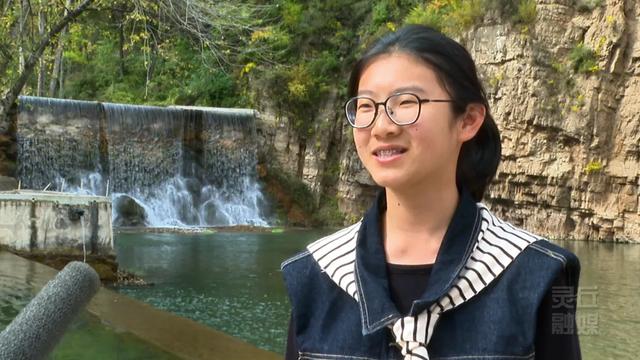 国庆假期第三天 车河社区与桃花山风景区人气持续攀升