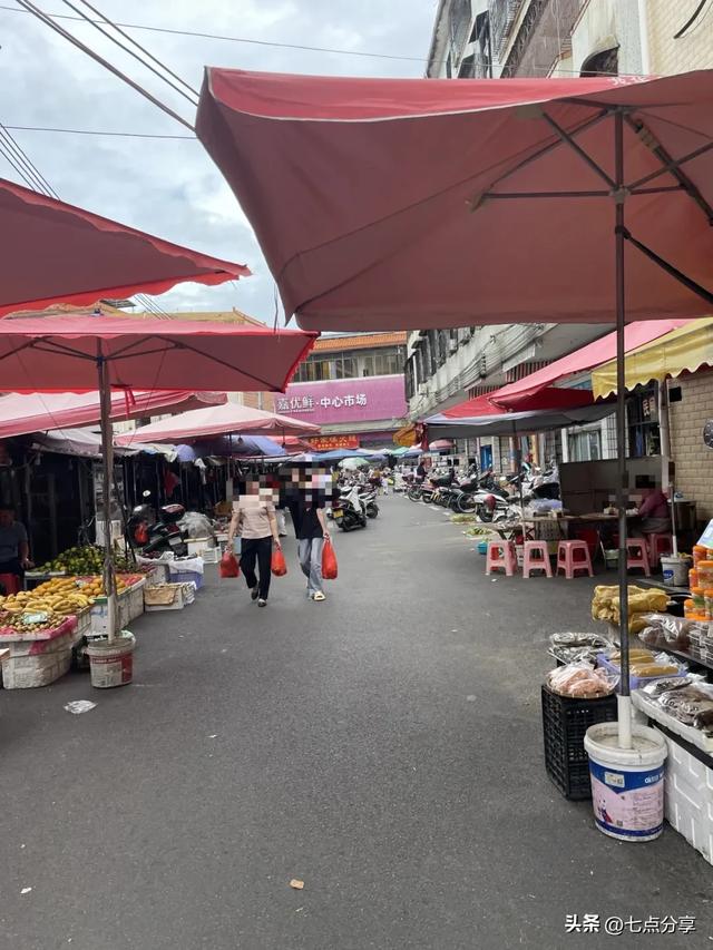 梅州平远一日闲逛：平远县博物馆+平远集贸中心市场