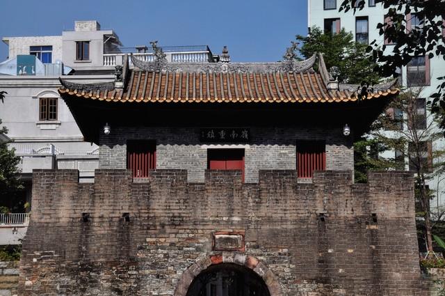 我是北京人，去了趟深圳，不得不承认 我对深圳的印象彻底被颠覆了