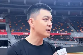 杨鸣被驱逐离场时拉住赵继伟和弗格到底说了什么？杨鸣透露内幕图片