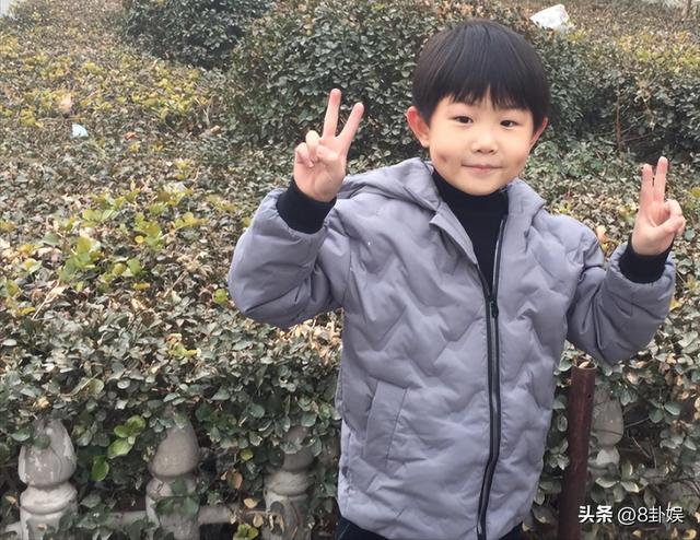 3岁上央视，5岁登春晚，7岁就年薪百万	，没想到现在却成了这样子