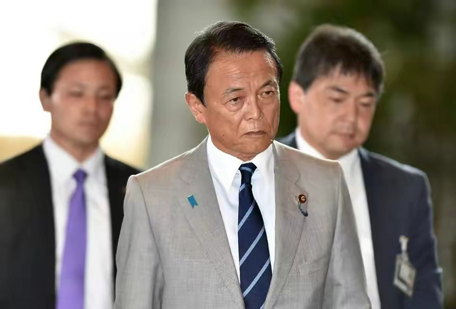 首位日本女首相梦碎？高市早苗民调领跑，党内大佬和特朗普难点头