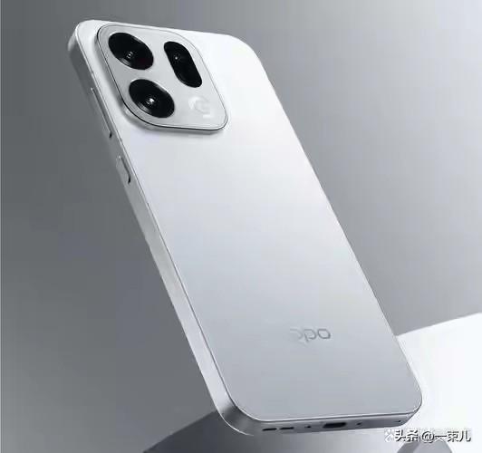 国产旗舰“三国杀：6699元档差异化突围，谁戳中了你的核心需求？