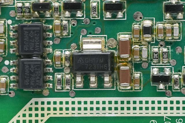 重达18斤的大块头，内部全是灰，麦格米特15kW充电模块拆解