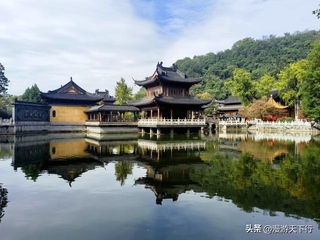 镇江三山一渡中，焦山是我的盘中菜，历史文化底蕴更为深厚