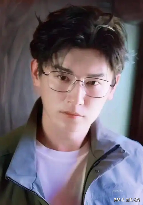 炸裂！陈若琳被曝和杨旭文已订婚！多个同框照被扒，杨旭文秒回应