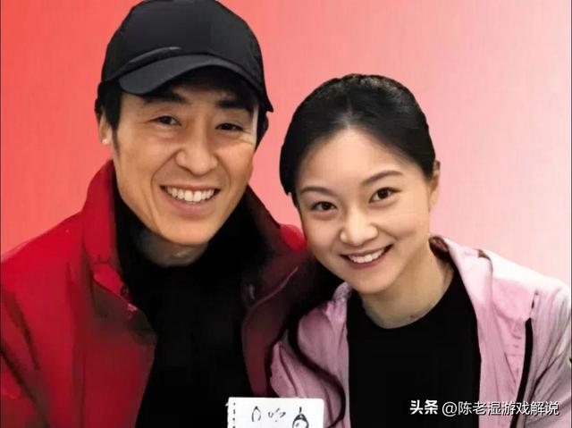 这一次，"老夫少妻"的残酷现实 ，在75岁张艺谋身上体现得淋漓尽致