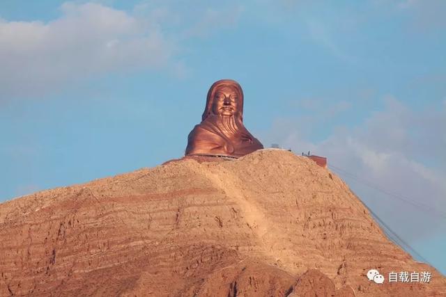乌海 内蒙新城 周总理定名 成吉思汗铜像是城市地标 蒙餐汉餐各具特色
