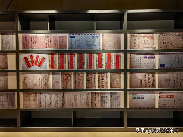 参观梅州市华侨博物馆