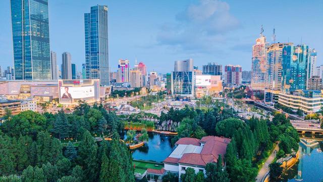中国有两个“春城”，一个在南方，一个在北方，你知道是哪里吗？