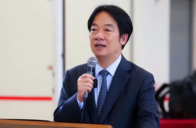 民进党下最后通牒：不许任何人出席93阅兵，国民党迎来天赐良机？