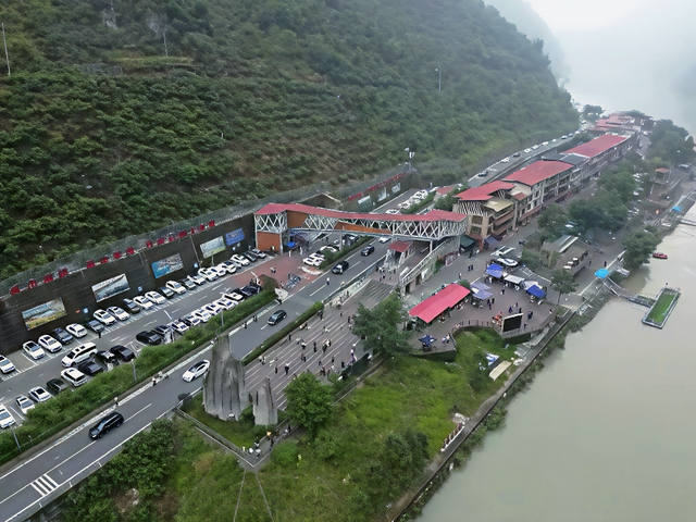 接待游客12.75万人次，实现旅游总花费4215.76万元！金口河“双节”文旅盛宴精彩收官