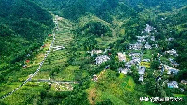 你见过怎样的康县？