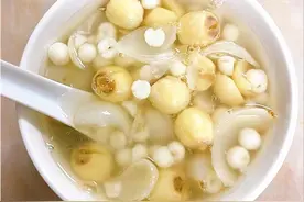 夏天，睡眠不好多吃这汤，每天吃一碗，养心安神助眠，一觉到天亮图片