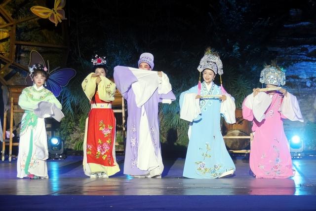 2025 古蔺・箭竹苗家风情节启幕 五天盛宴绘就民族团结新画卷