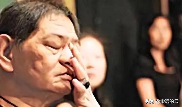 100多位情妇	，包养费上亿元，9女同床却落得个凄凉下场、人财两空