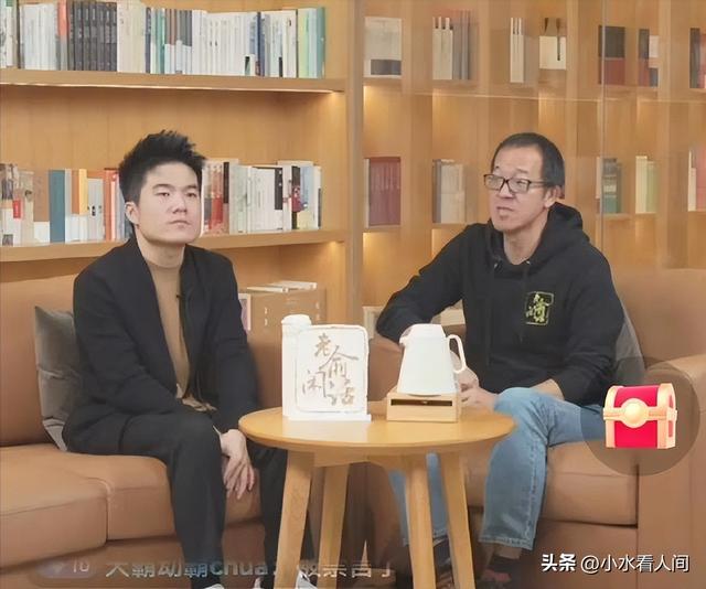 俞敏洪没想到，单飞的董宇辉会因香港火灾一个举动，迎来口碑暴增