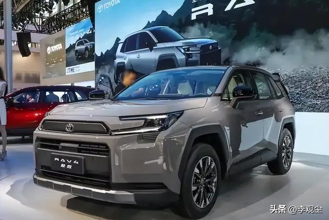 中美日11月汽车销量对比：特斯拉49.7，丰田超90，比亚迪令人意外