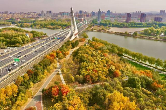 秋之彩色吉林 | 长春深藏一片“工业金秋”