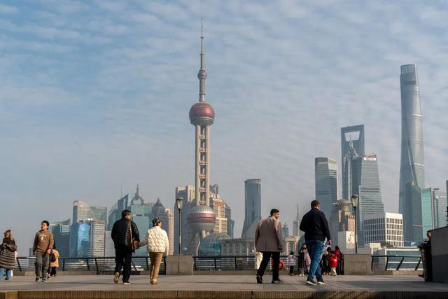 抓住流量变现，第一批来上海的韩国人，已经赚得盆满钵满了