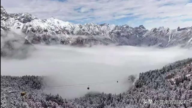 陇原赏秋韵，冬游官鹅沟