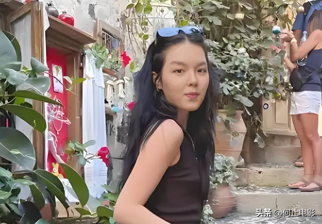 李咏生前提出3个要求，离世7年后“情敌”才出现，哈文只剩下心酸
