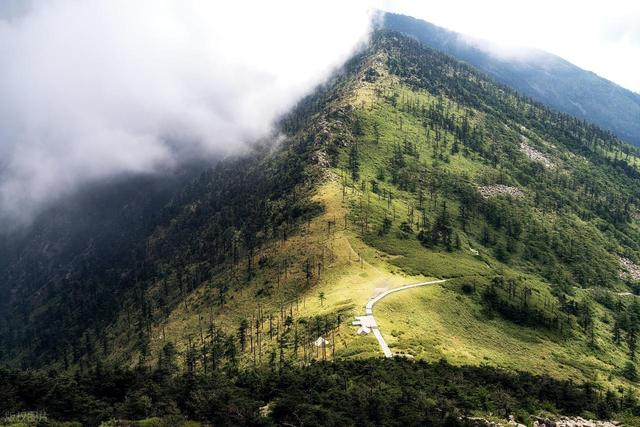 3名驴友穿越死亡线路鳌太线，1人执意独行，最终酿成悲剧